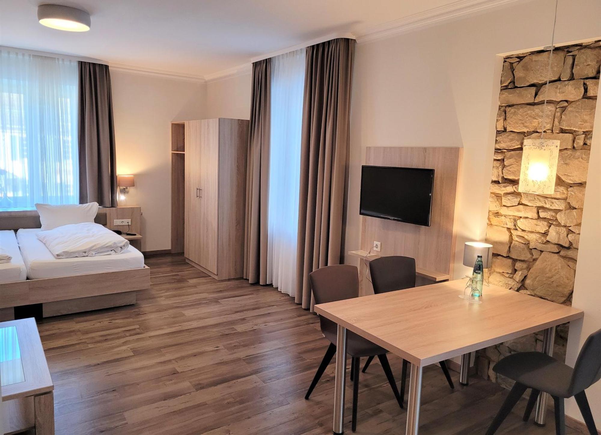 Hotel Roessle Furstenberg  Bagian luar foto